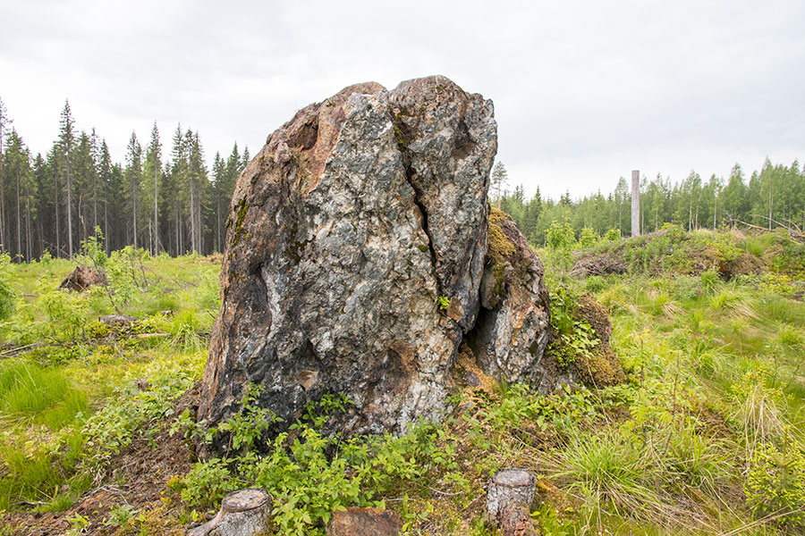 Keskimmäinen kivi