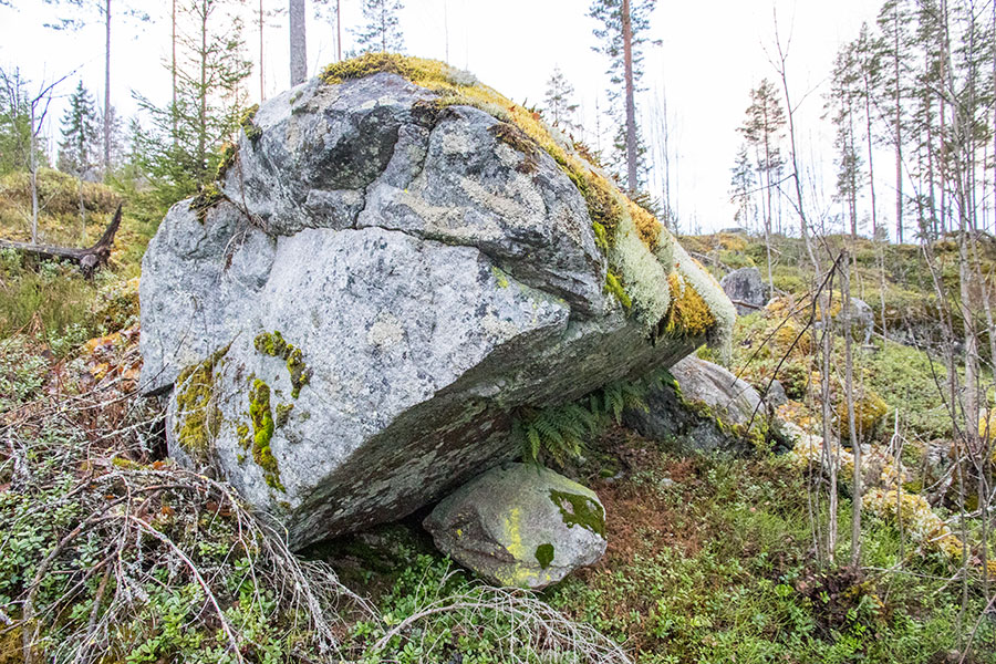 Polvijärven Kivilahenmäki, Heinävesi