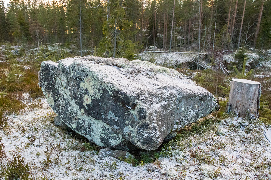 Lepuukivennoro, Leppävirta