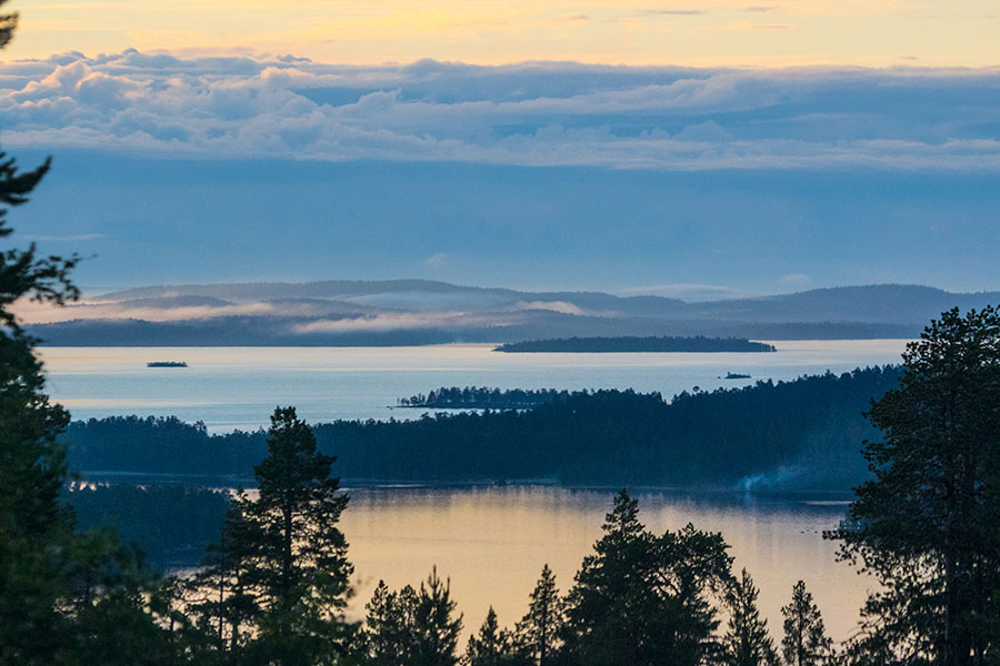 Tuulispäät, Inari