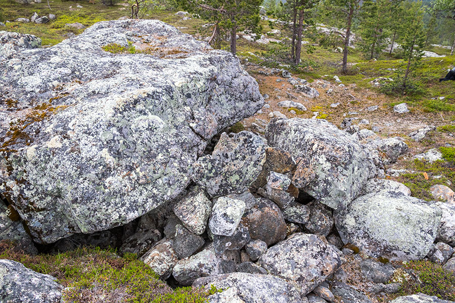 Akupää, Inari