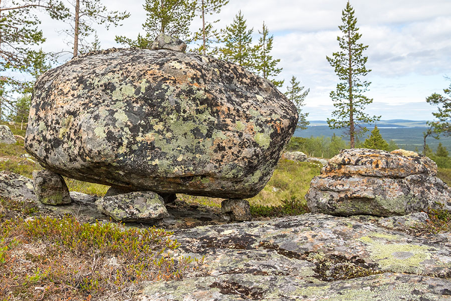 Akupää, Inari