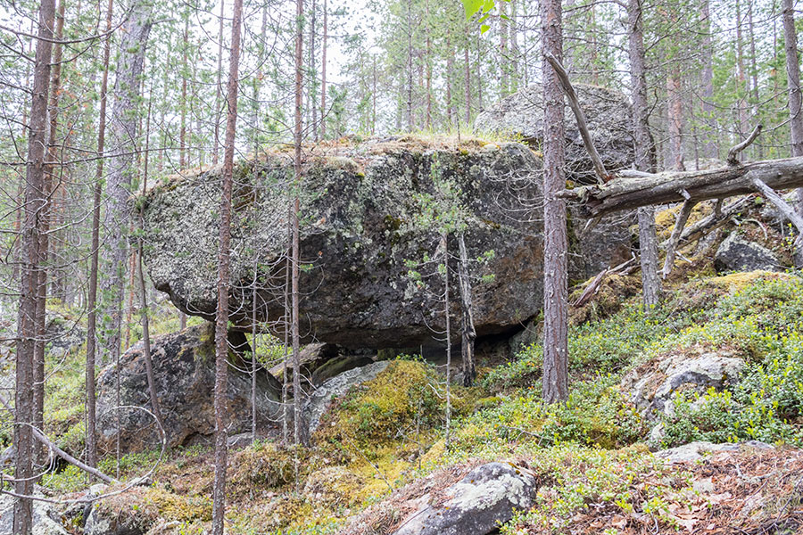 Kirakkaköngäs, Inari