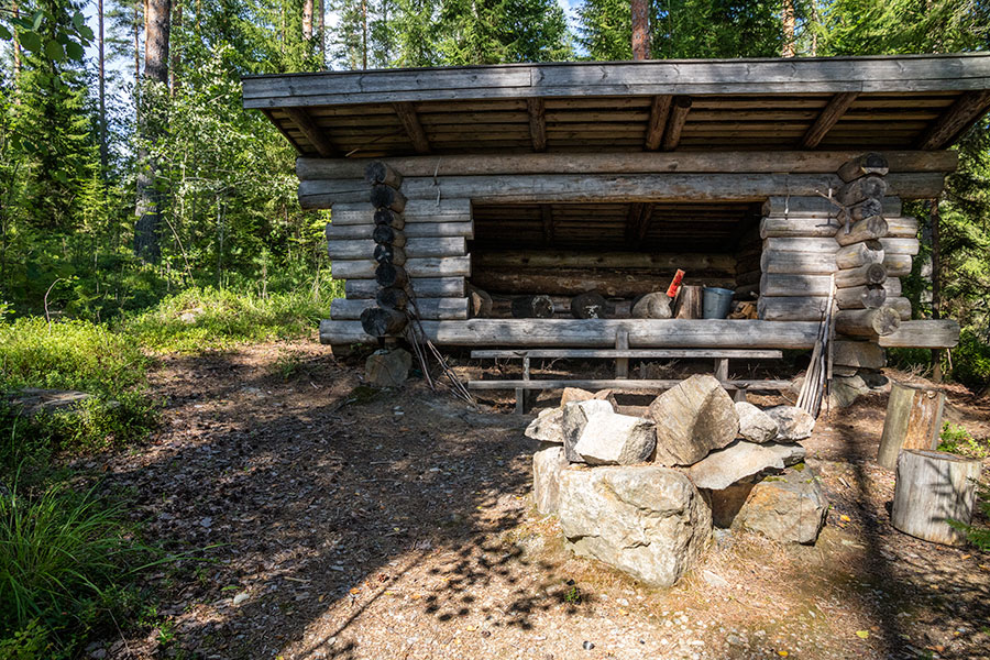 Pitkäjärven laavu, Juva