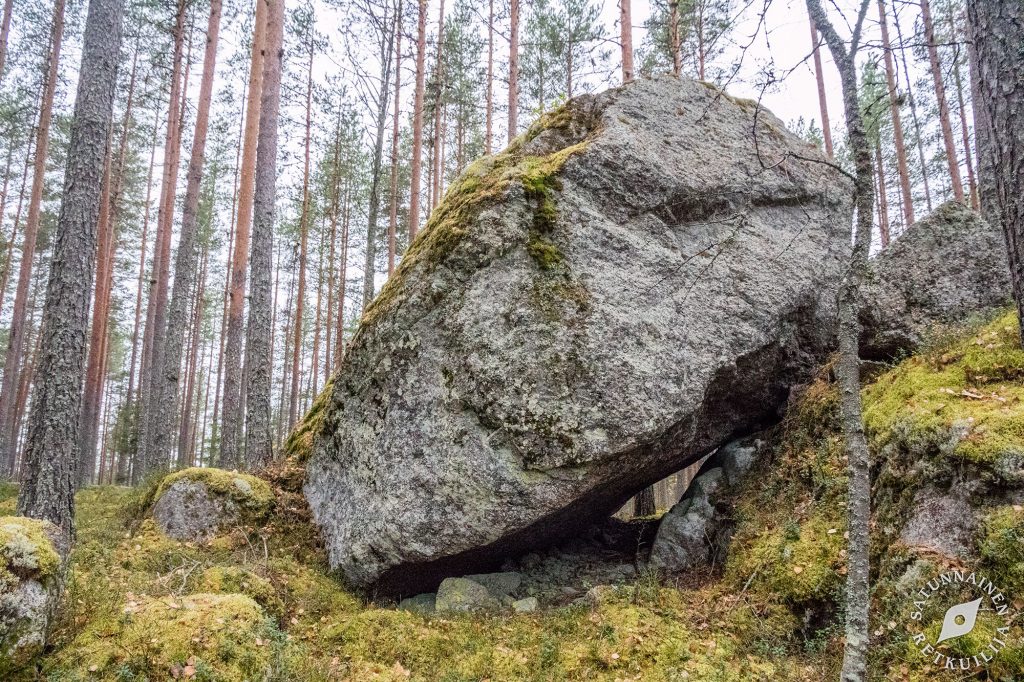 Suuren kiven alla luola, Leväniemi, Jäppilä