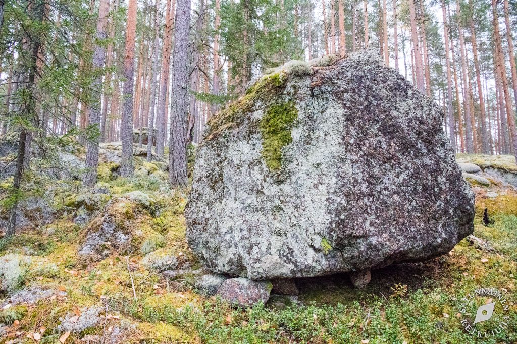 Pöytäkivi, Leväniemi, Jäppilä